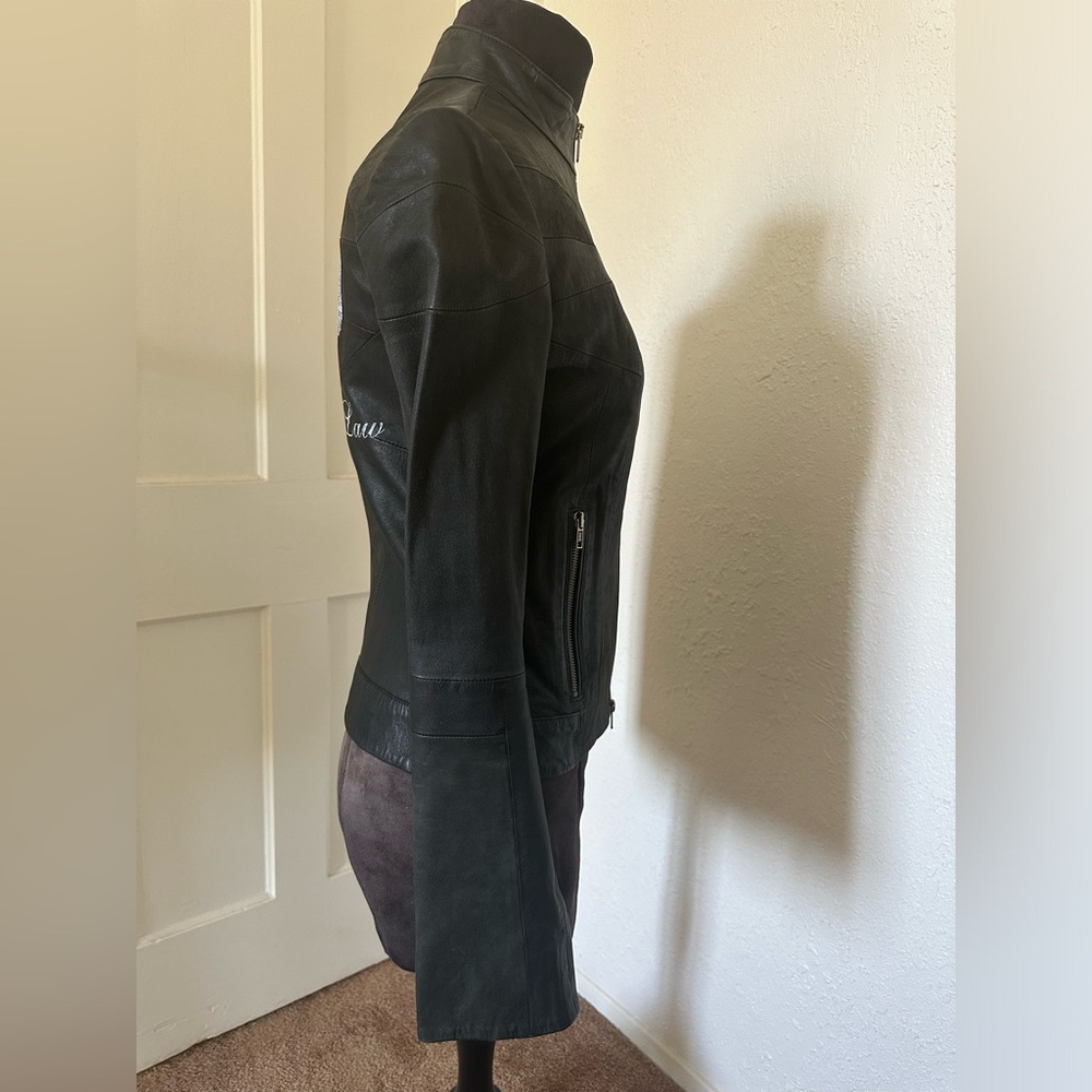 Leather Jacket - Picture 5 of 7